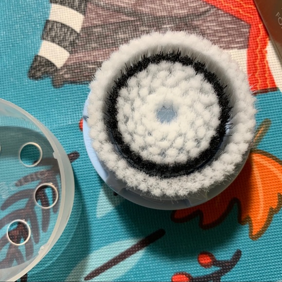 π 2pk Clarisonic DELICATE skin brush replacement - Picture 14 of 16
